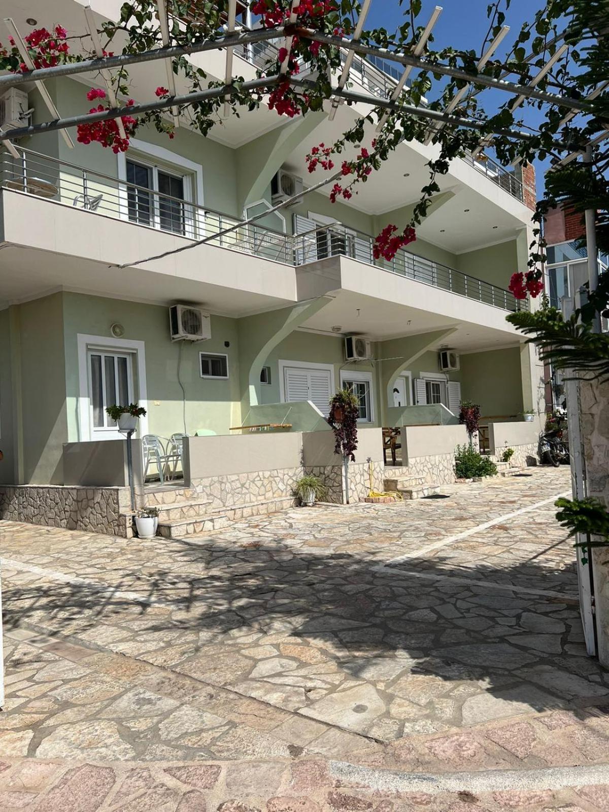 Villa Almar Sarandë Exterior foto